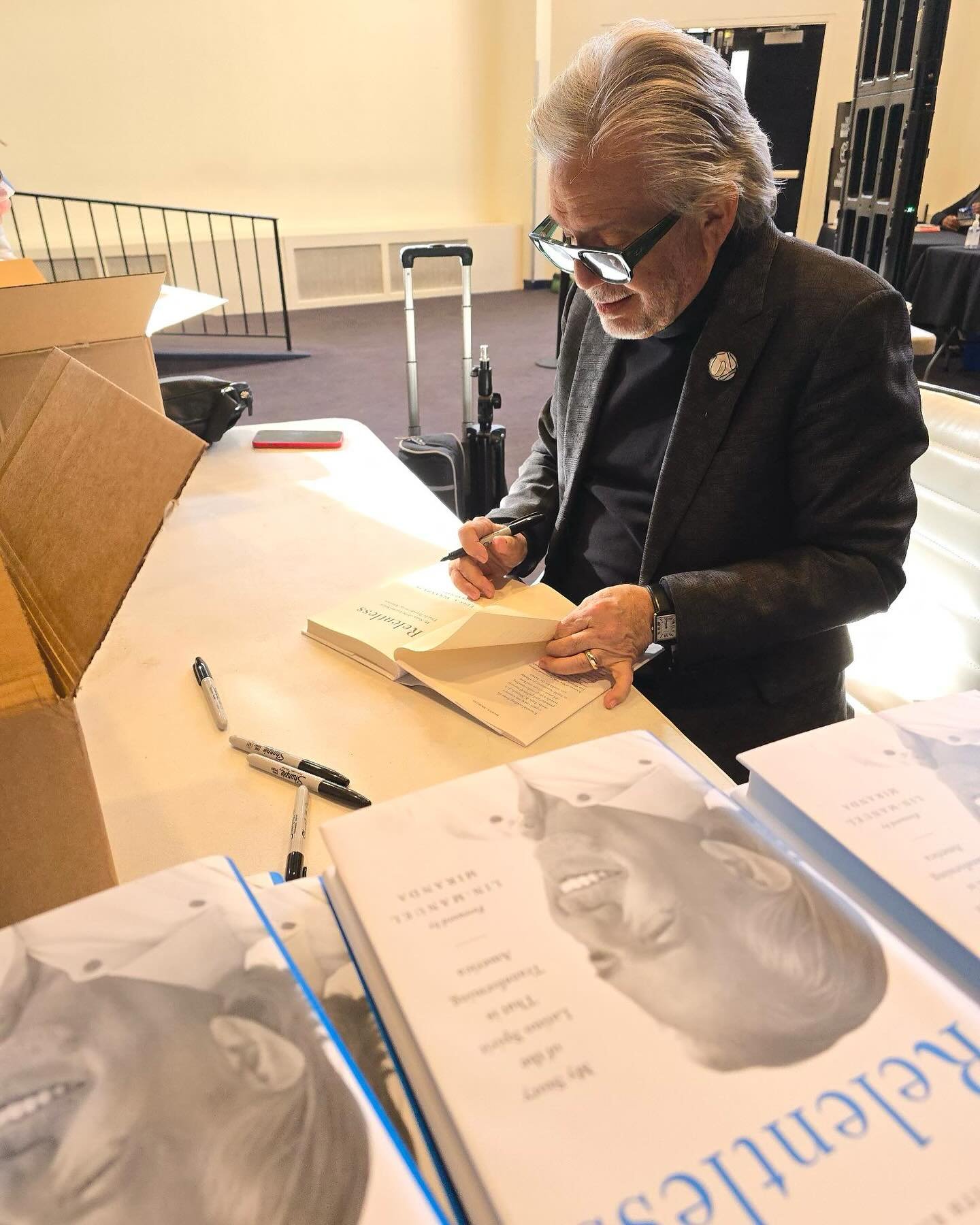 These days i spend a chunk of my time signing Relentlessthebook.com for events. Last night i was getting 250 books ready that will be given to the first 250 neighbors who come to United Palace on Tuesday to see Siempre, Luis and listen to me in conve