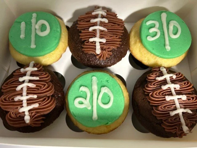 FOOTBALL CUPCAKES.jpg
