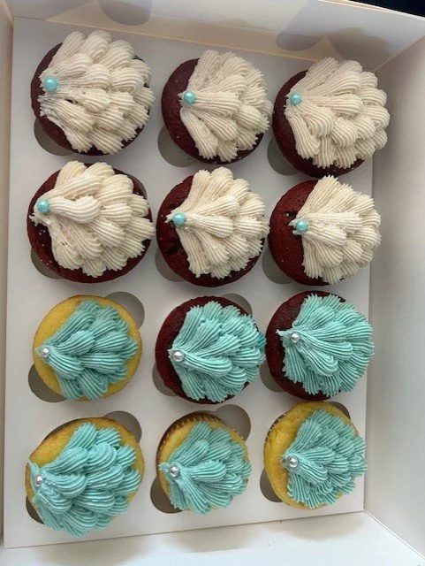 SEASHELL CAUPCAKE KINDA.jpg