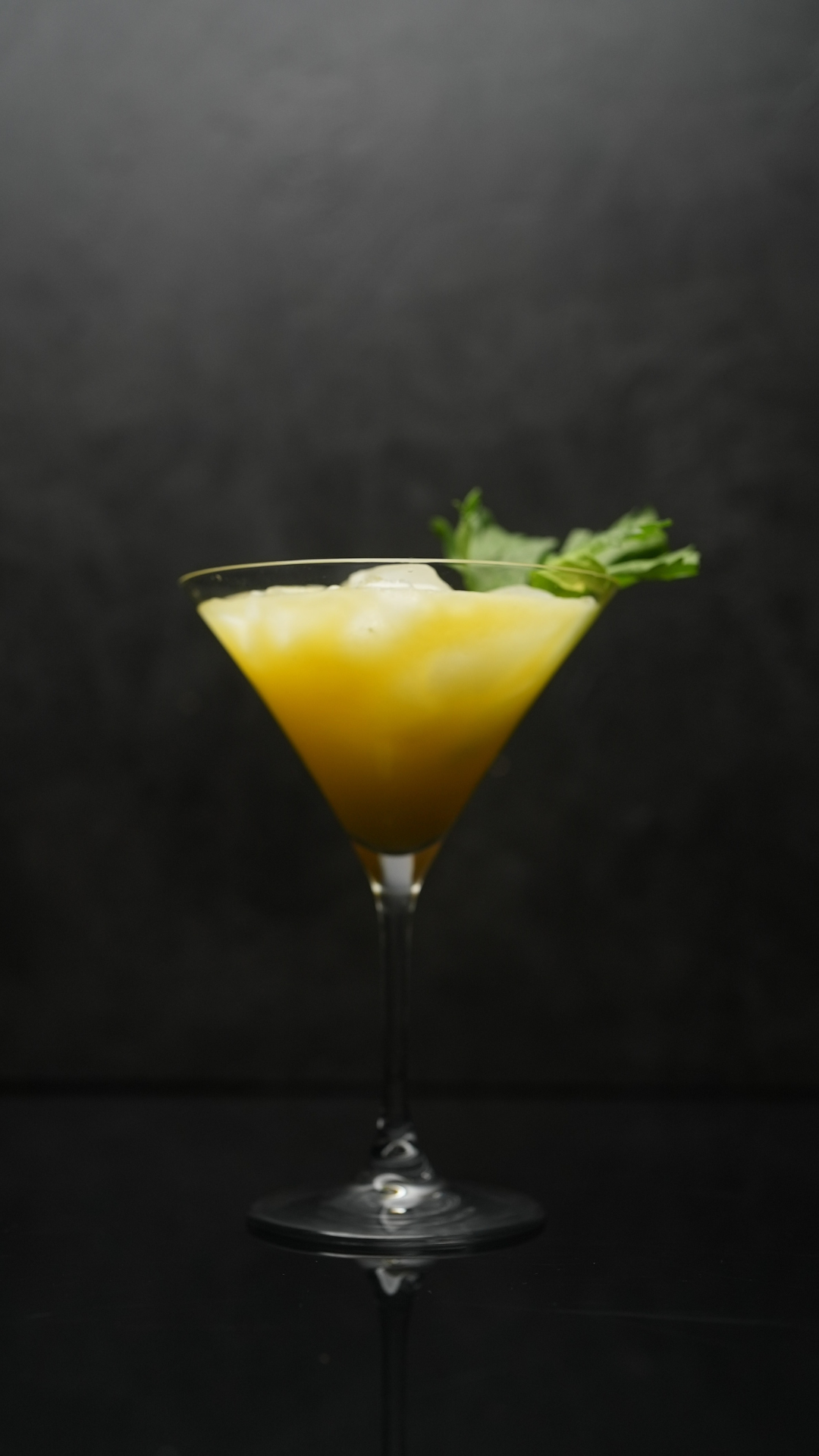 Green Pine Juice: Digestion, Bloat Relief &amp; Gut Reset