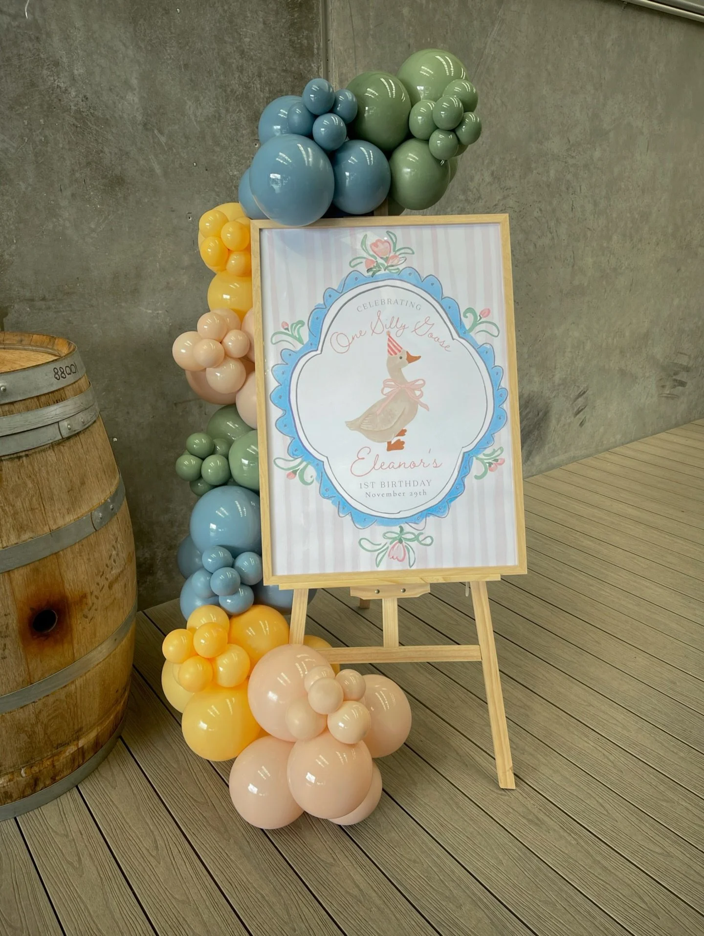 ONE SILLY GOOSE 🪿🎀

🎈 For bookings please visit our website 
💻 www.hypehouseevents.com.au
📧 Hypehouse.events@outlook.com

#HypeHouseEvent #MelbourneEvents #MelbournePartyHire#Celebrate #InflatableNightclub #BackyardDisco #BackyardNightclub #Part