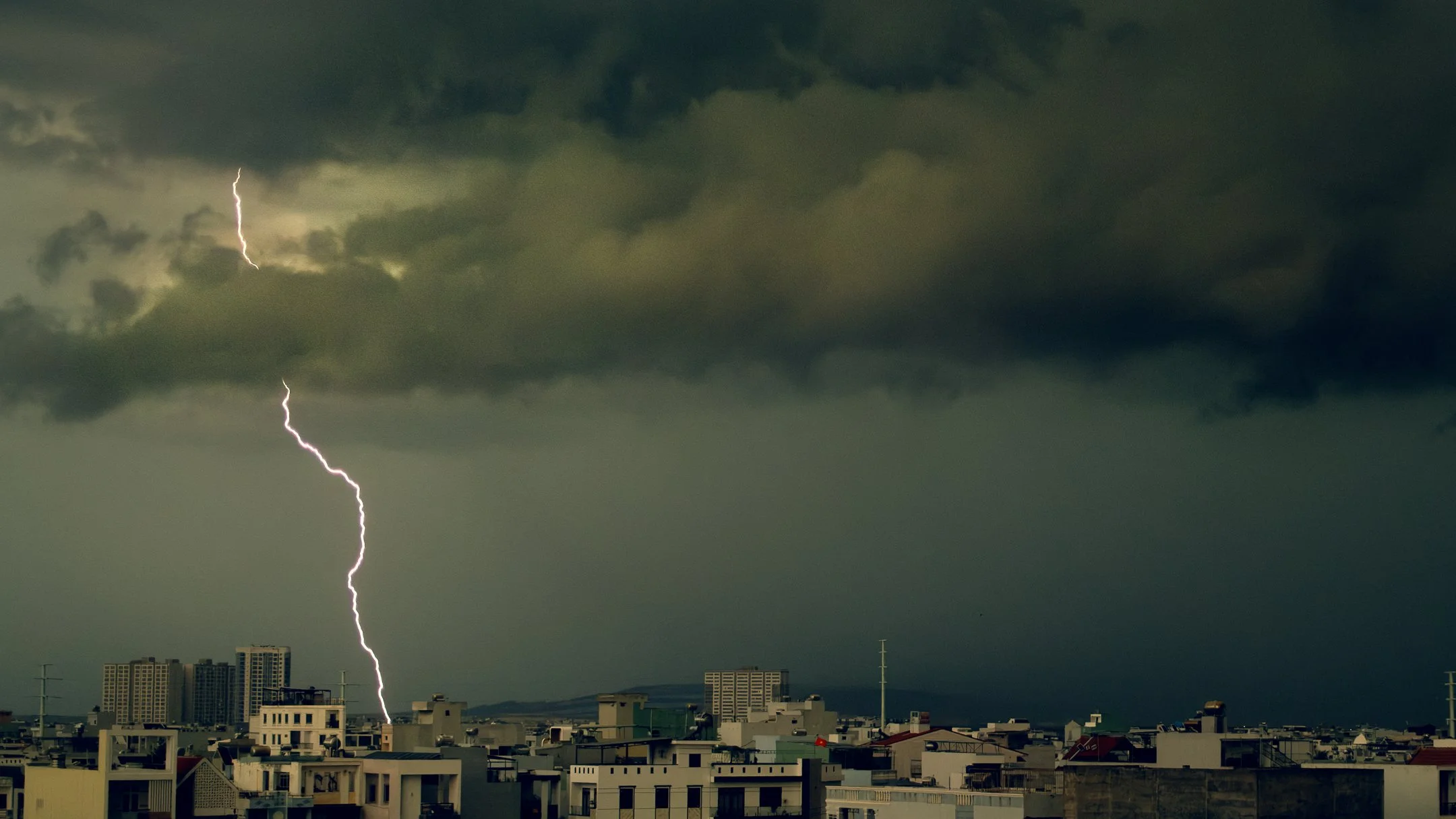 Lightning 02.jpg