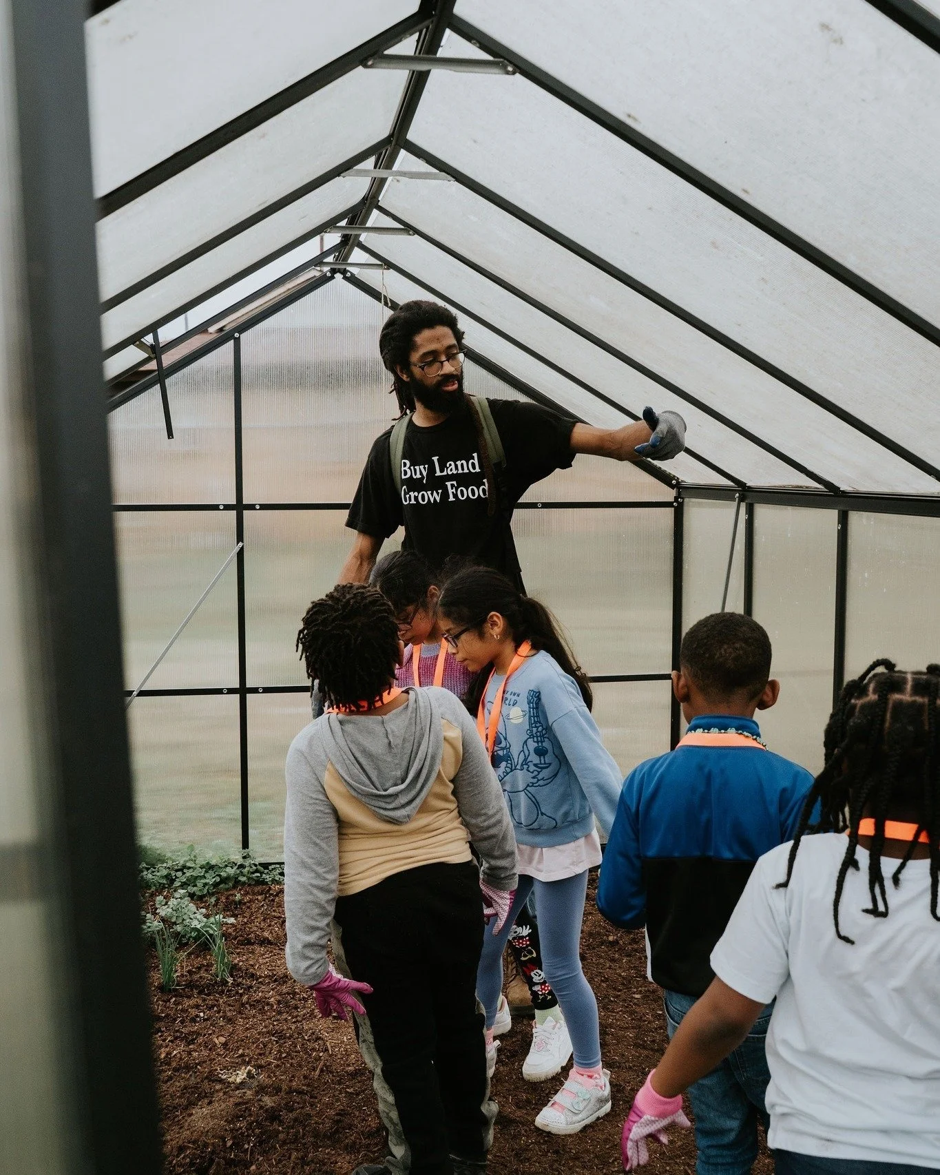 Every February, Griot Arts, students have opportunities throughout  to go off campus and experience the world beyond our walls. These field trips are designed to expand perspective, deepen learning, and connect classroom exploration to real-world env