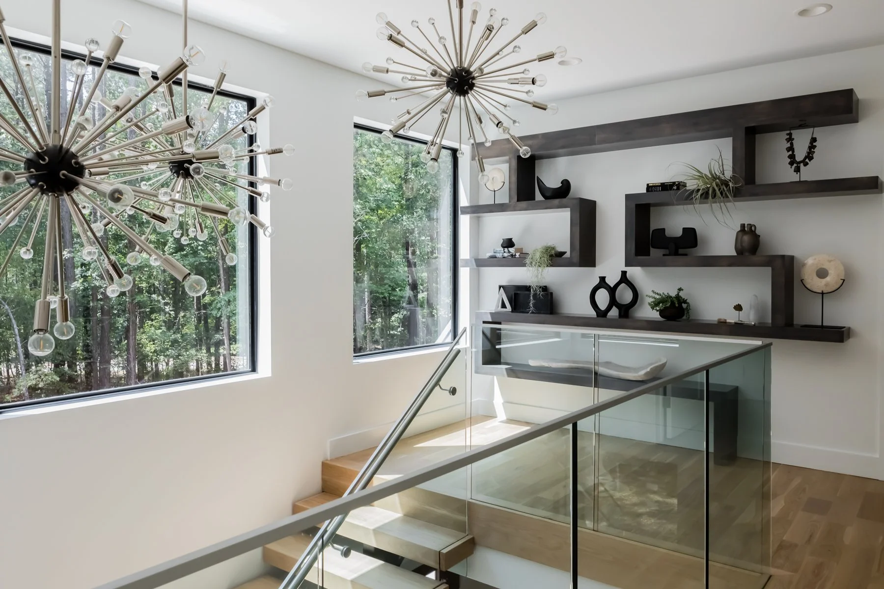 HILLSBOROUGH HOME GALLERY: Interior Design By Michelle Palmer Murphy of DEMI RYAN / Image by Catherine Nguyen Photography