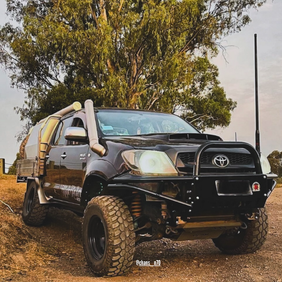 Toyota N70 Hilux 700mm Bonnet Scoop