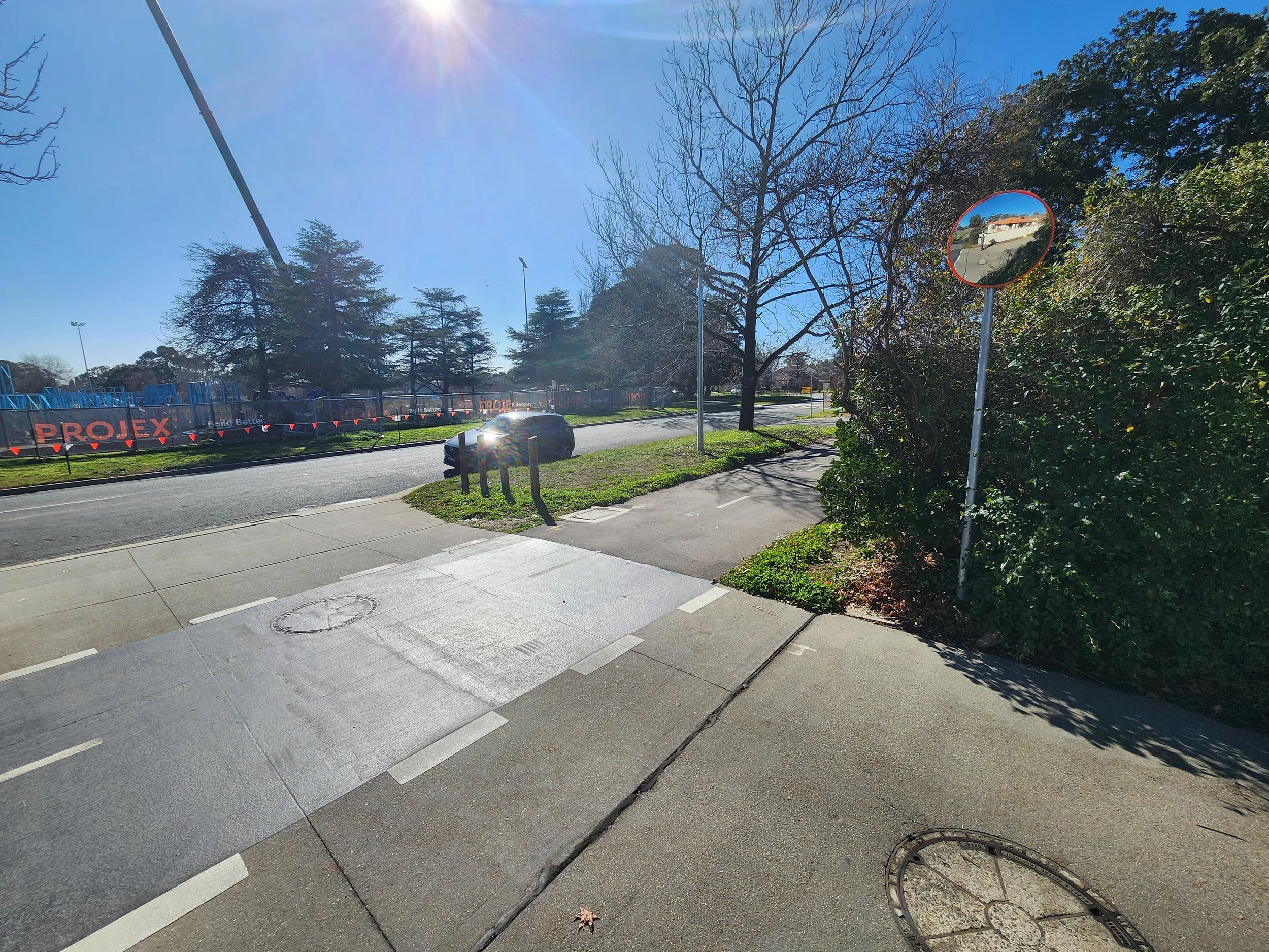 Traffic Etiquette on main community routes in Inner Canberra