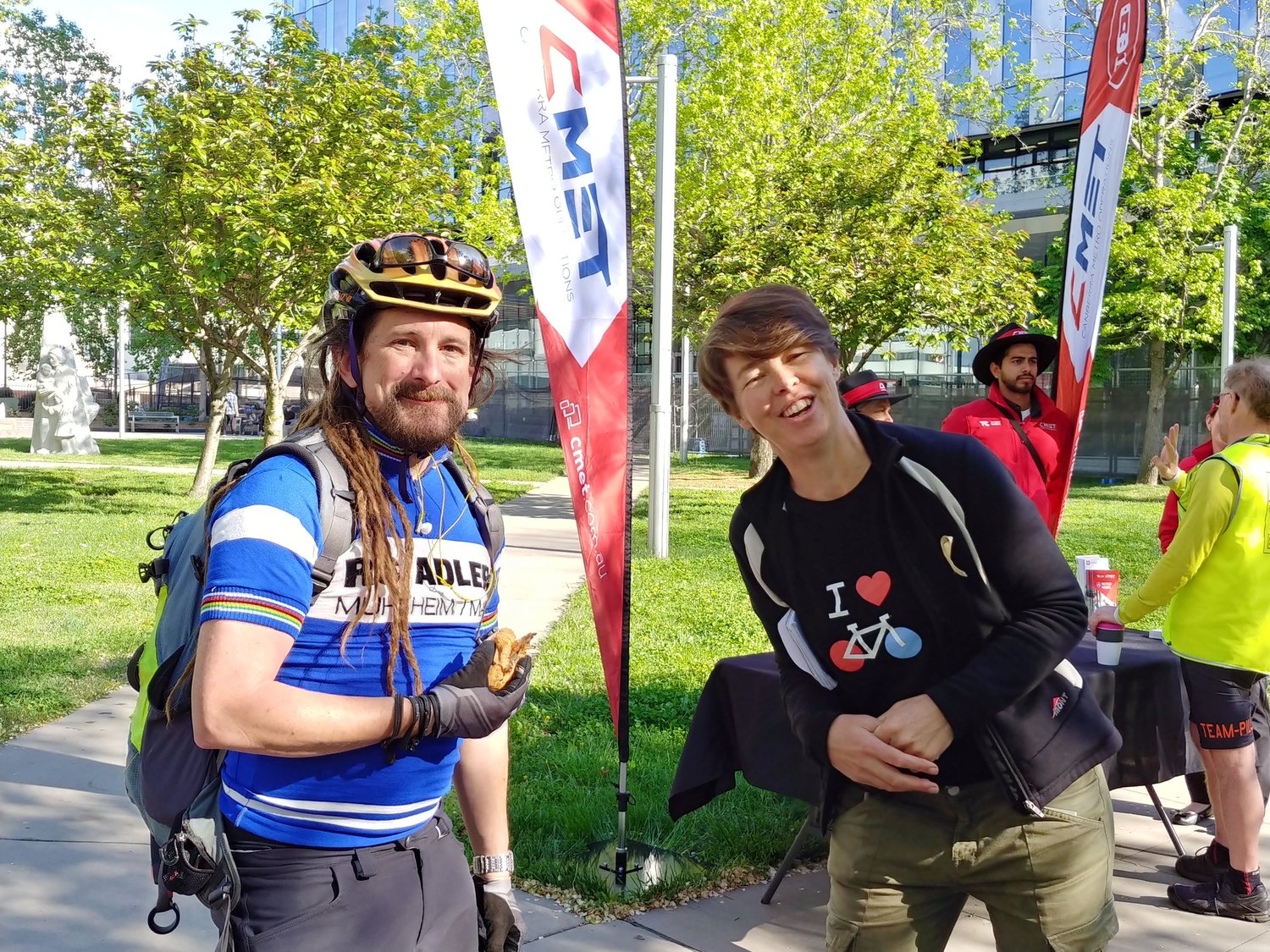 Two people smiling together at a Canberra Ride2Work event