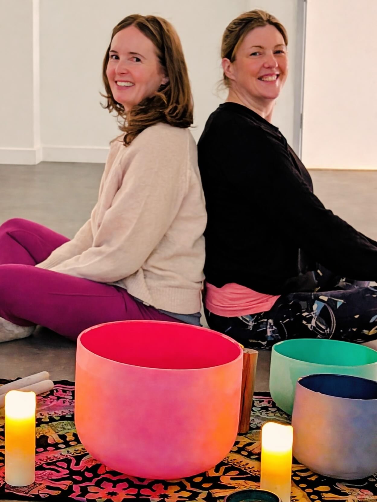 &lsquo;The New Year is not asking for reinvention. 

It is offering renewal.&rsquo;

@jack_kornfield
.
Thanks to everyone who joined me and @thalassayoga yesterday evening for a soft start to 2026 🤗
.
🌀 Full circle. 
🌕 Full moon. 
💗 Full hearts. 