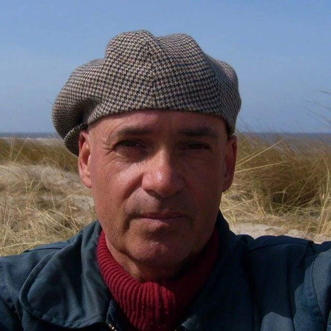 Constructing Clarity: The Structured Abstraction of John van Brakel