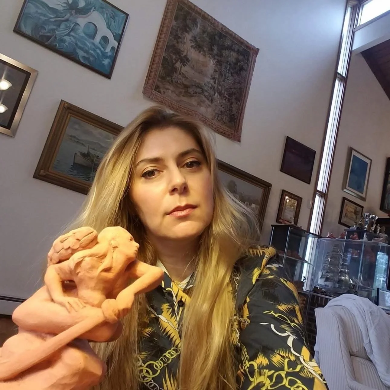 Marija Tanaskovic Papadopoulos: Bridging Material Tradition and Digital Consciousness in the Contemporary Art Market