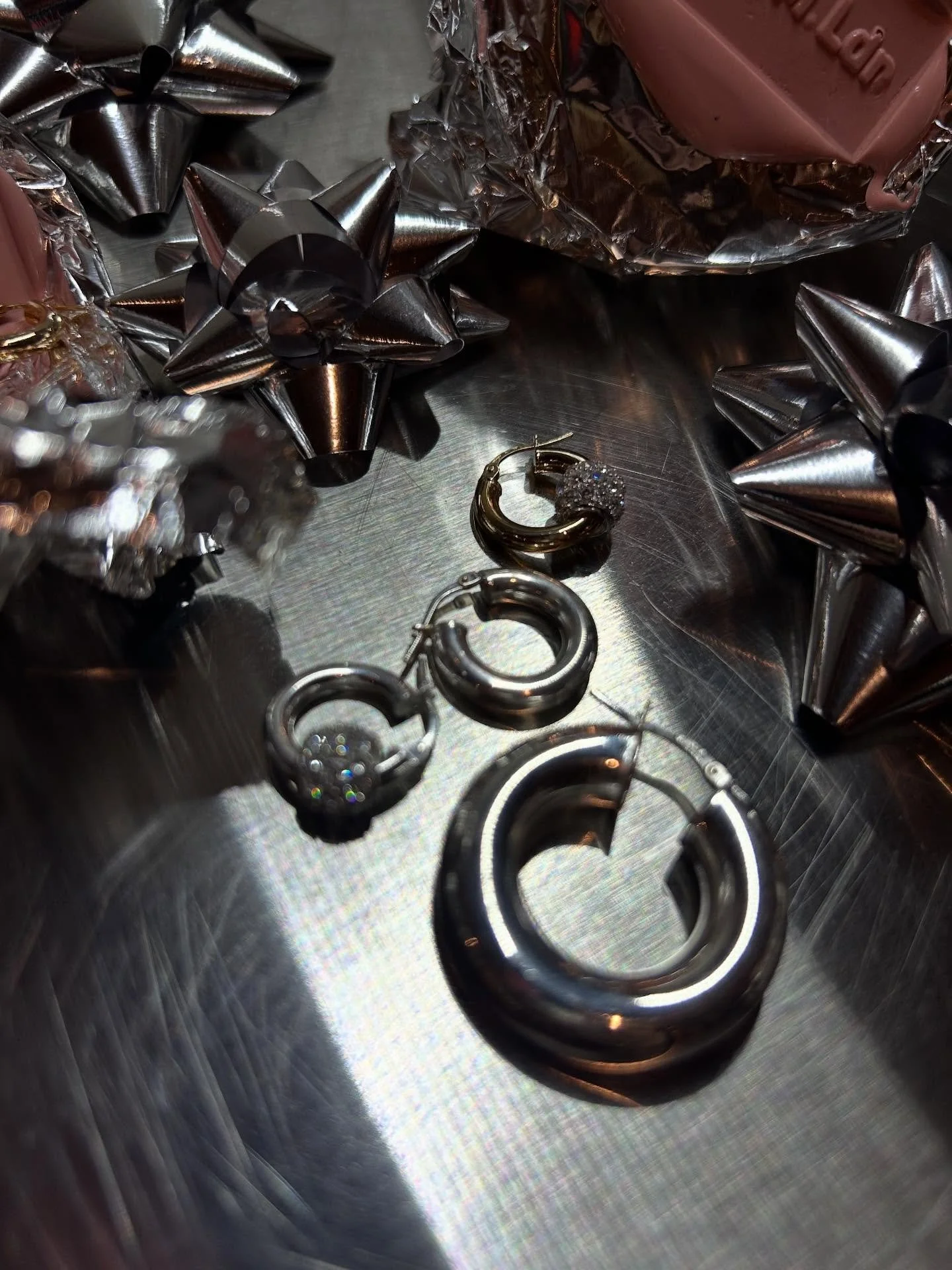 It&rsquo;s gifting season&hellip; 💝 surely someone you know would want some hoops for Christmas