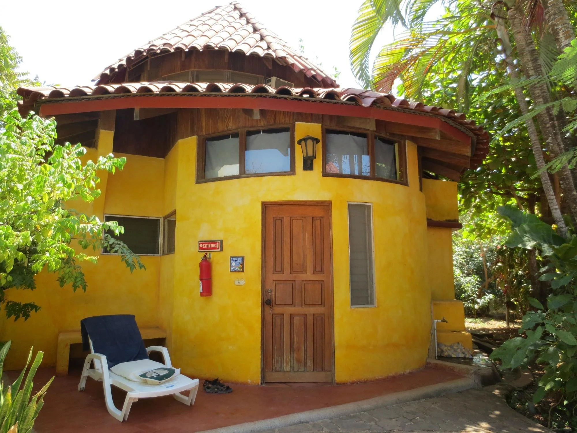 Sunny Pura Vida Vibes: My Solo Stay at Hotel Luna Llena Tamarindo