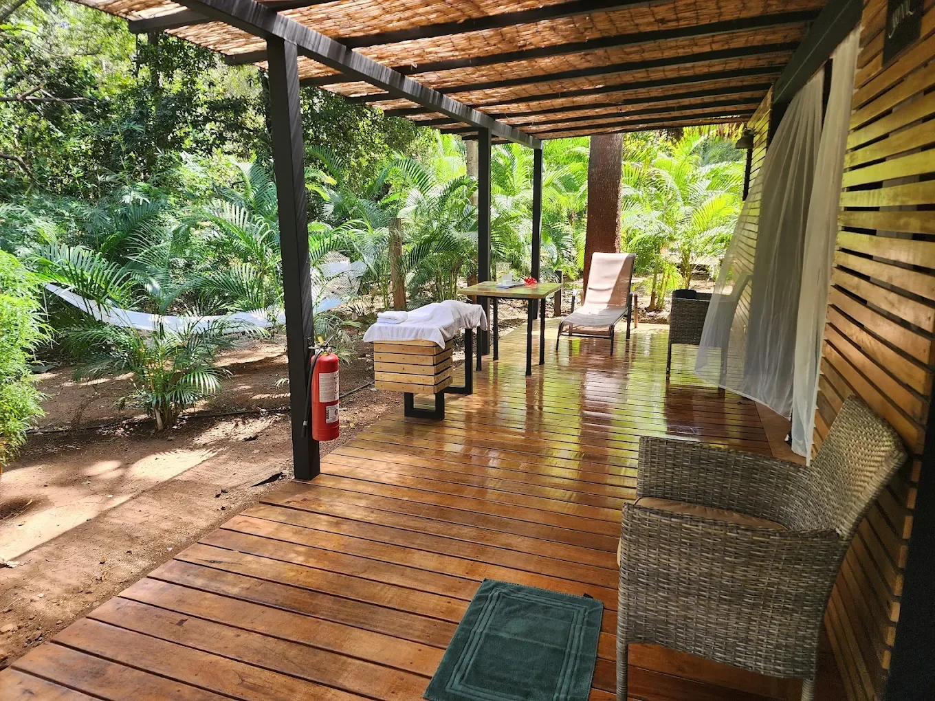From Desk Hunch to Reset: My Honest Review of Tamarindo’s Top 3 Spas