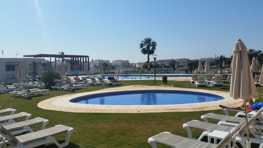 piscinas.jpg