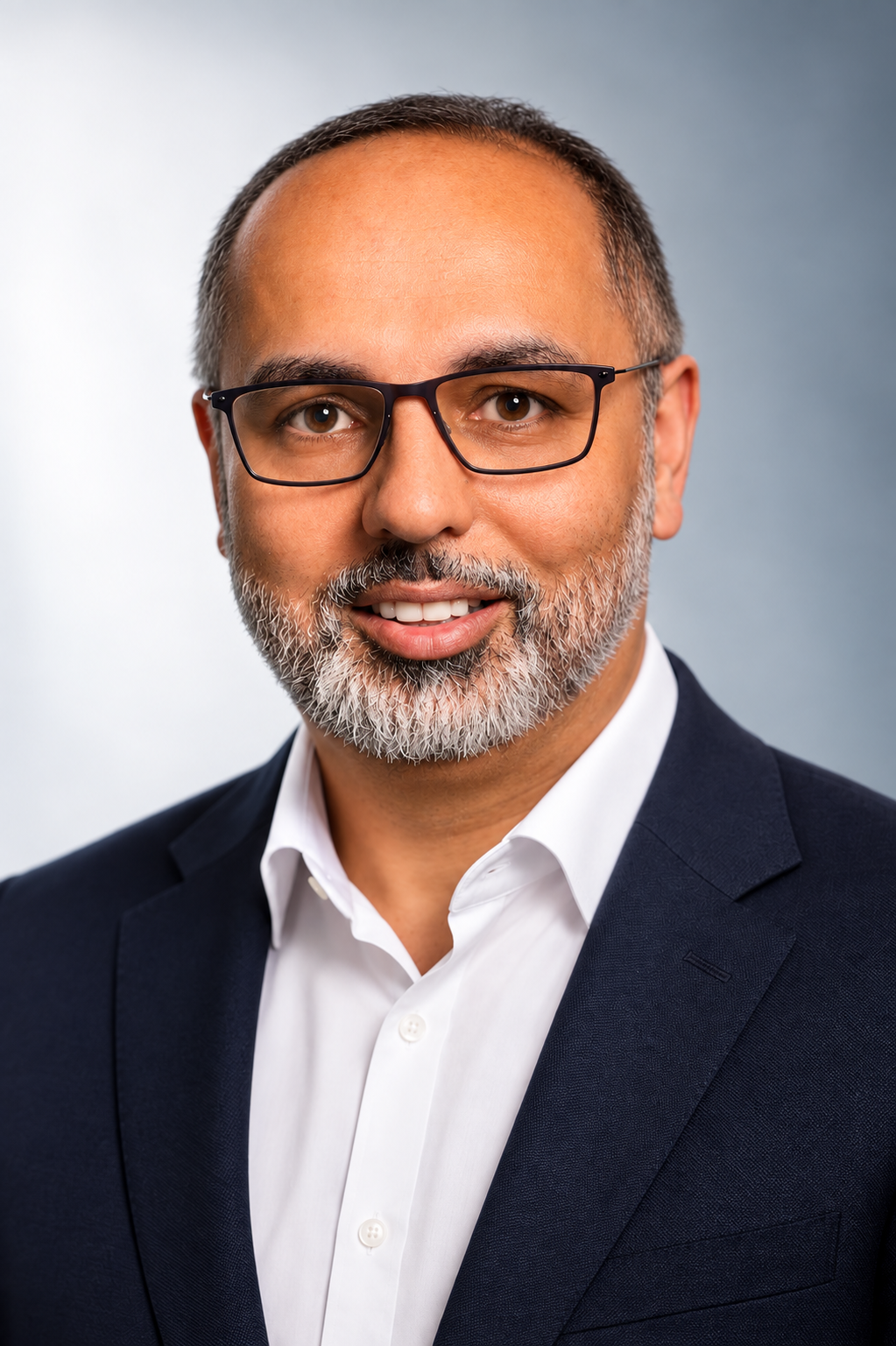 Dr Masood Nazir. Private and NHS GP with interest in digital healthcare
