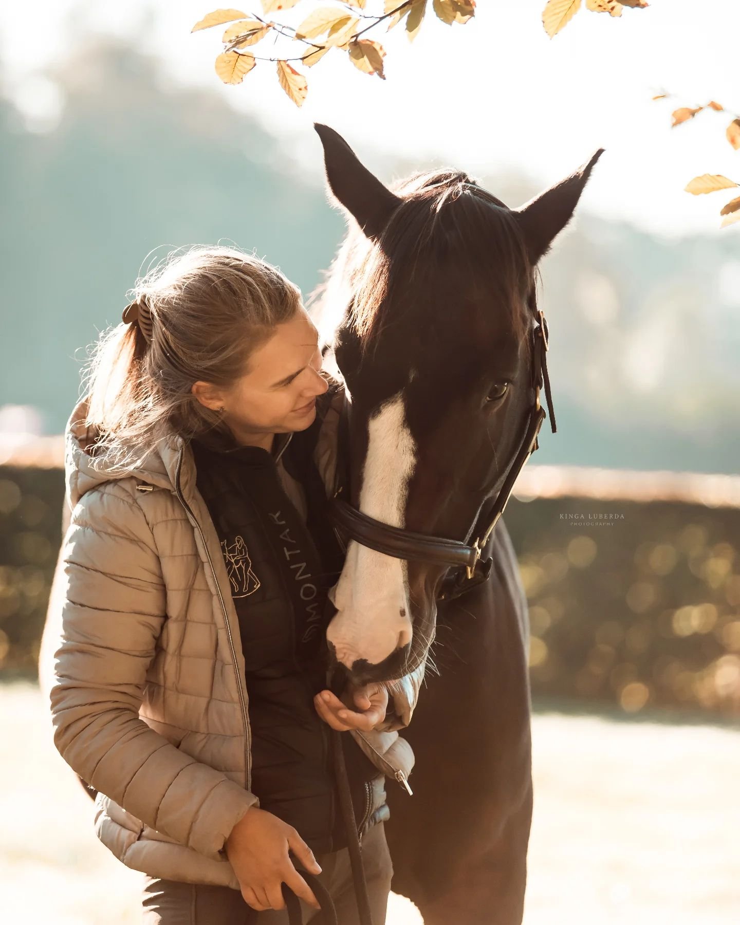 Goedemorgen allemaal ✨️

Vandaag een heerlijk dagje paarden op de planning. Wat ga jij doen vandaag? 

Hoe lief is deze foto gemaakt door @kingaluberda ??