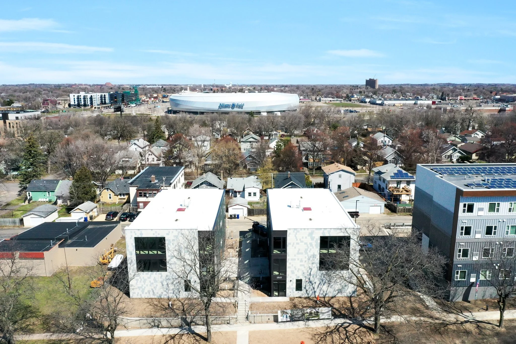 Close to the action. Walking distance to Allianz Field soccer stadium.