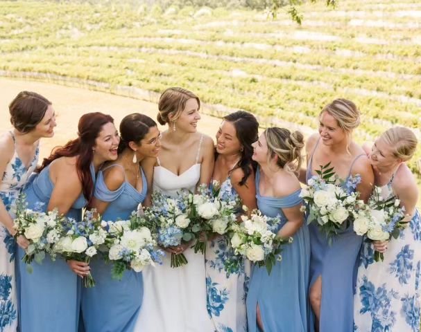 Our beautiful bride Grace and her best ladies at the stunning Montaluce Winery..
Hair: @elitemakeupandhair 
Venue: @montalucewinery  @weddings_at_montaluce 
Photography: @valeriedovephotography 
Planner: Caitlin with @emilyjordanevents 
Bride: Grace 
