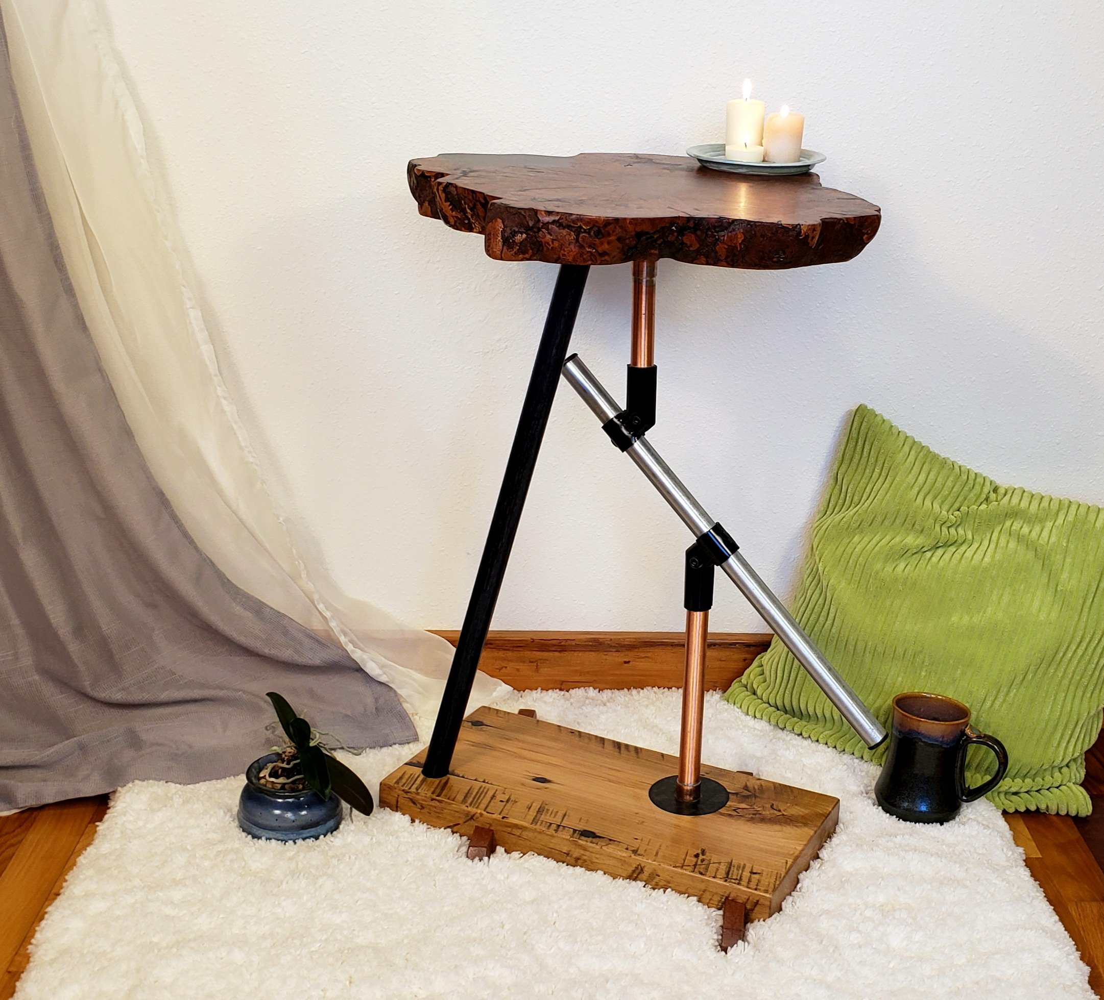 Beau and Kara Studios- Di Air Side Table (1).jpg