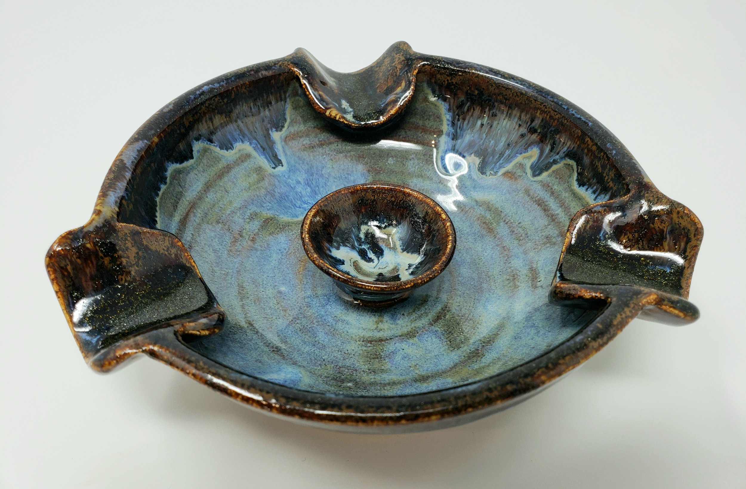 Beau and Kara Studios Ashtrays (2).jpg