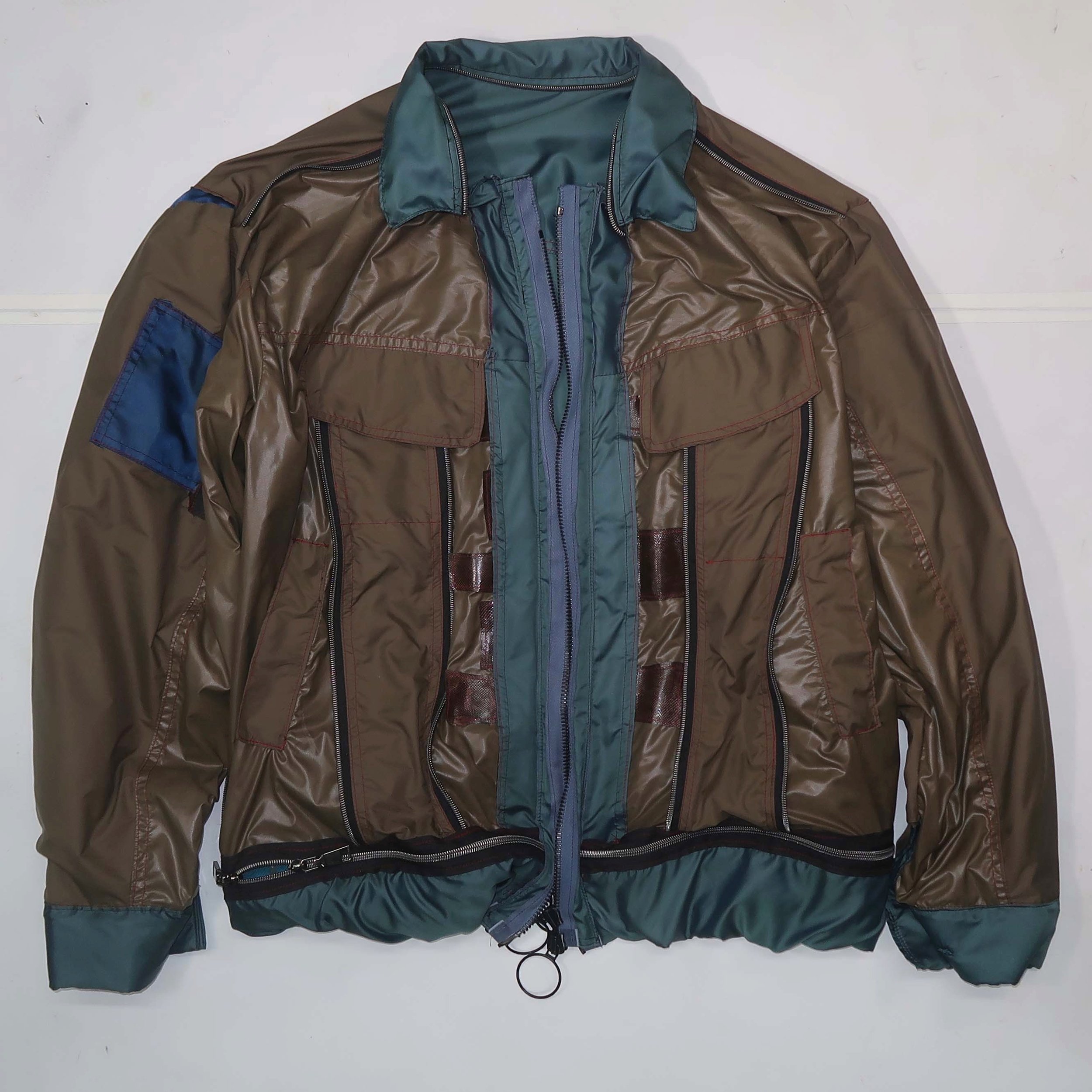 parachute jacket 8.jpg