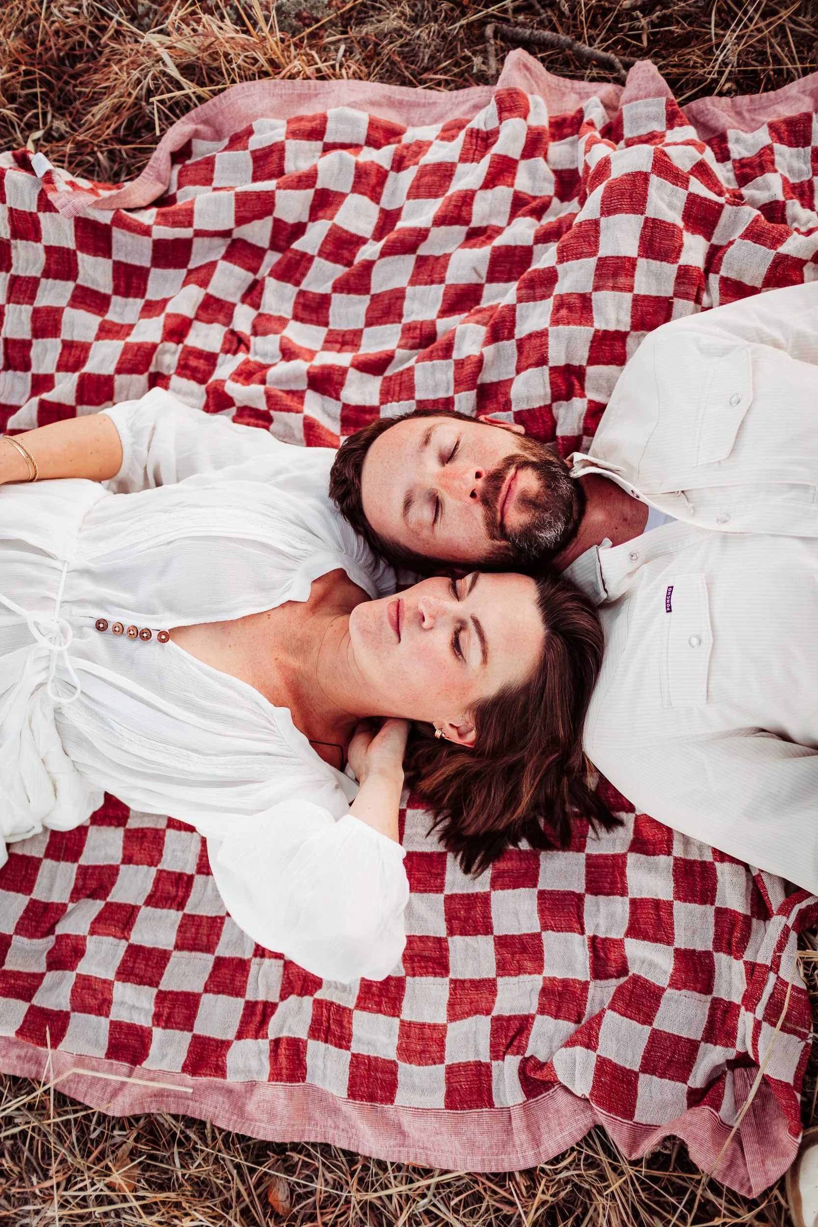 Relaxed outdoor maternity photos at Shanahan Ridge in Boulder with soft winter light