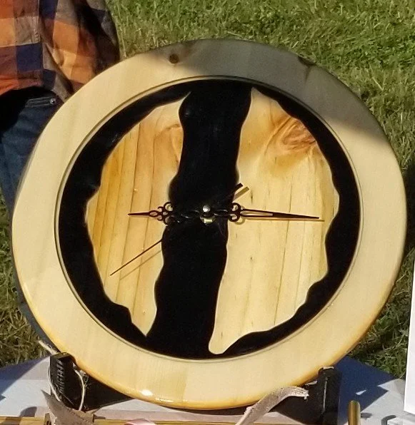 epoxy clock.jpg