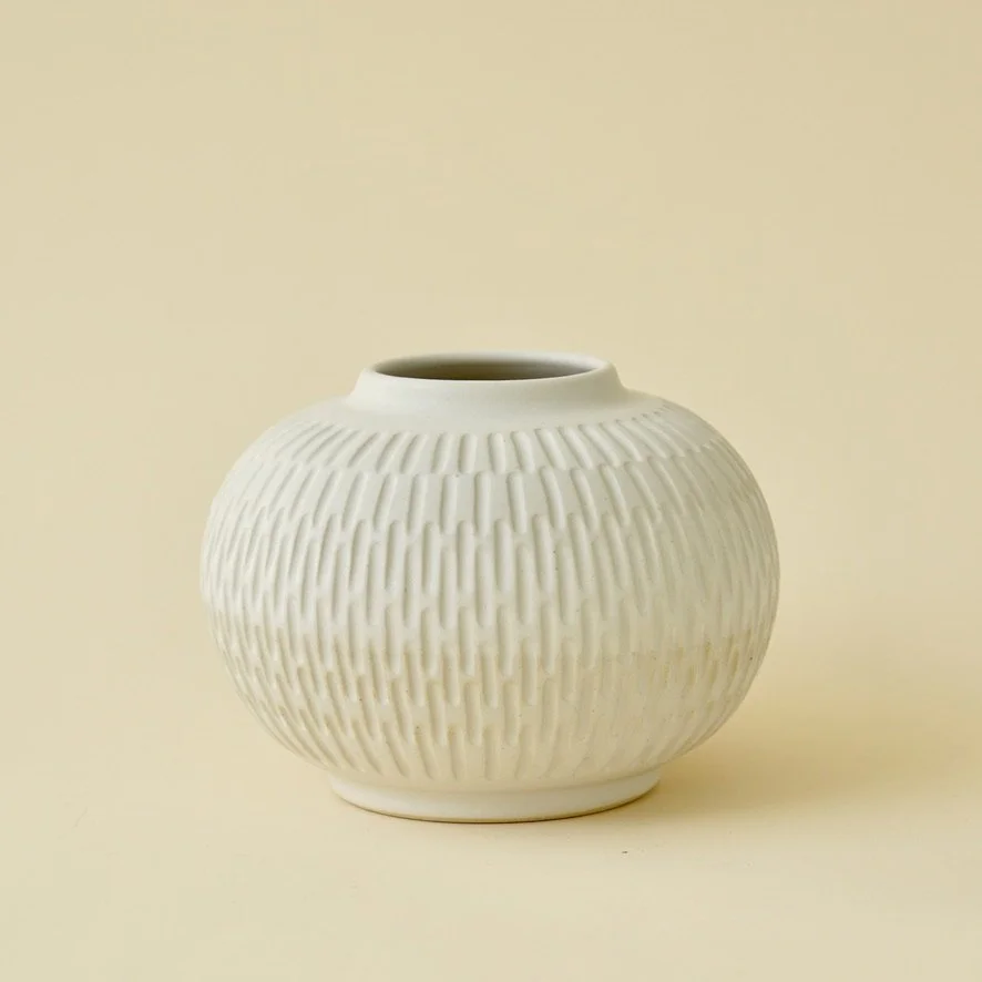 876 vase