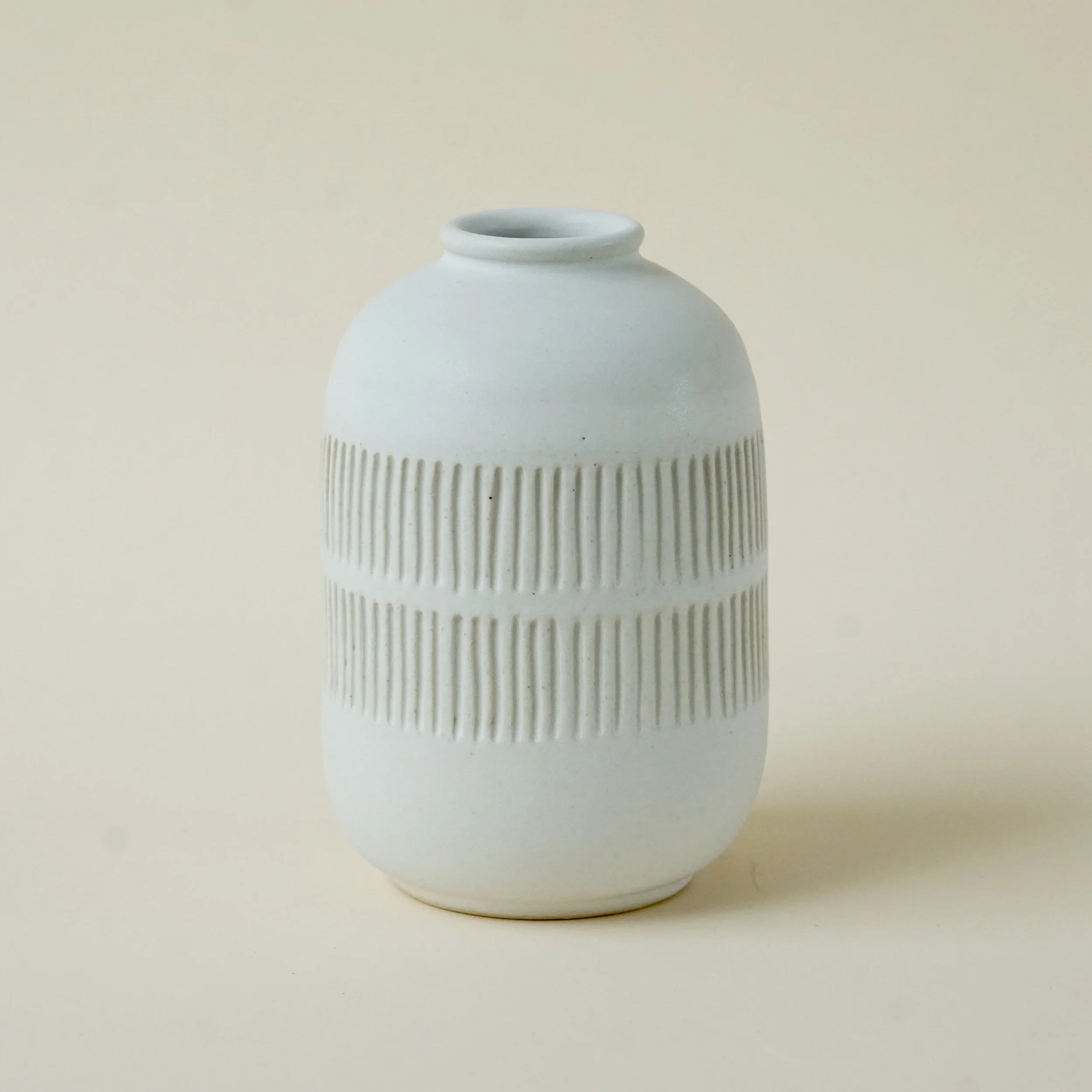 1004 vase