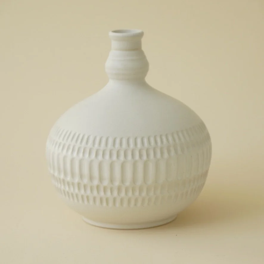 868 vase