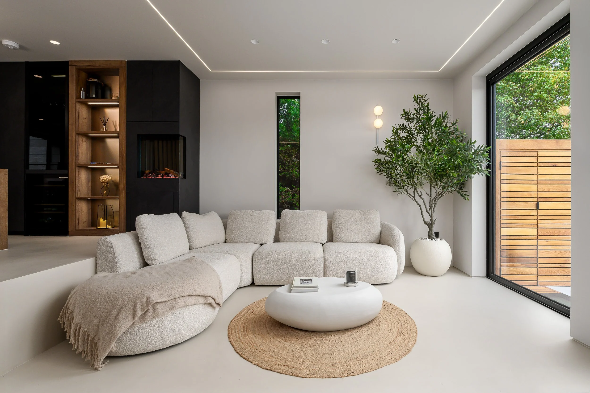 Home (WEB)-14.JPG