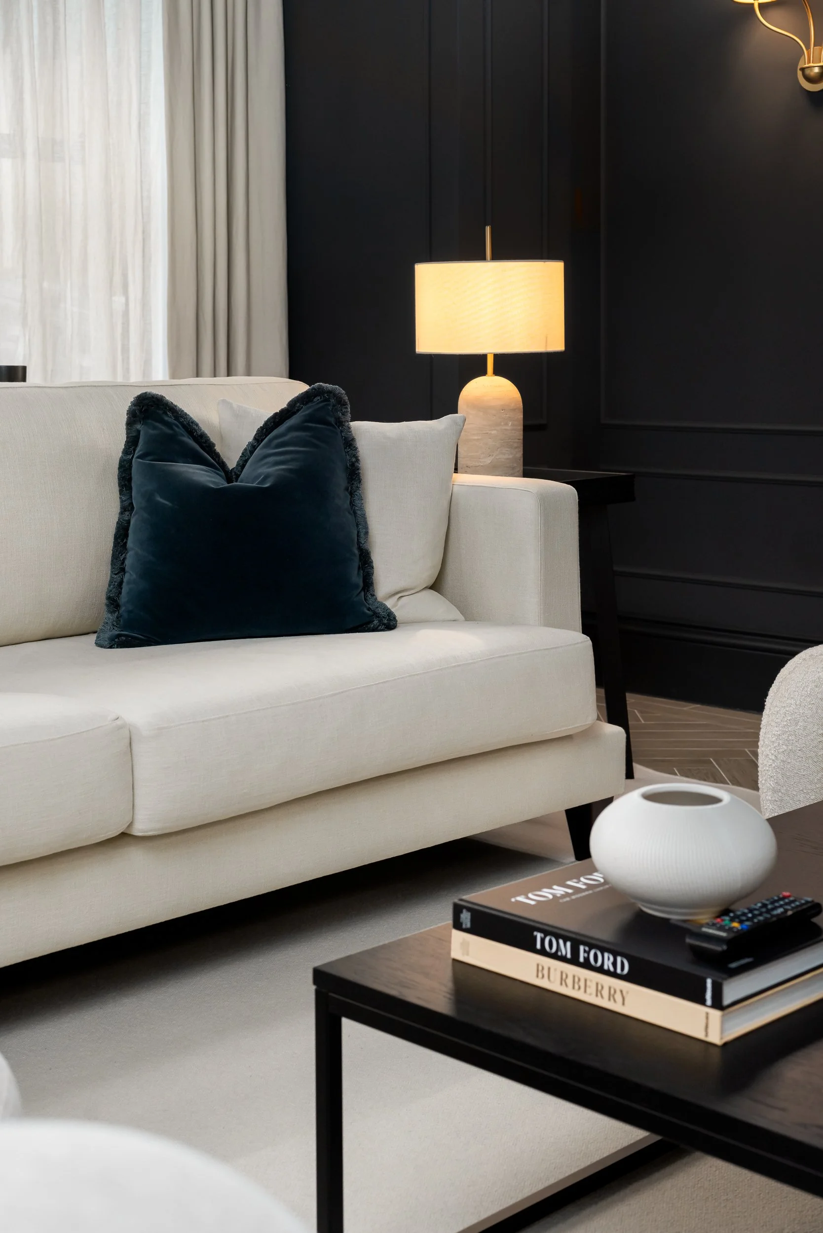 Explore our photography gallery featuring stunning sofas from Quality Lounge Suites, captured in real living spaces. These images highlight the perfect blend of design and functionality, bringing luxurious living room settings to life.
