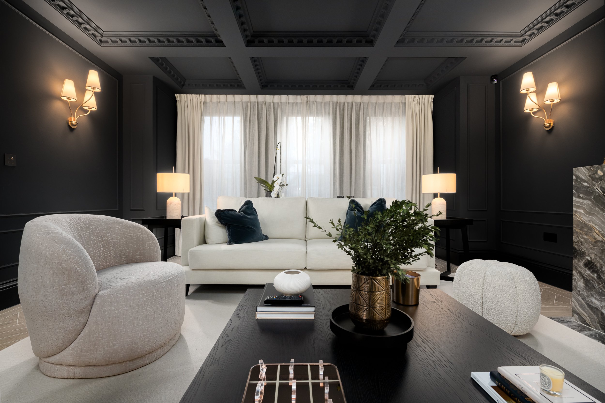 Explore our photography gallery featuring stunning sofas from Quality Lounge Suites, captured in real living spaces. These images highlight the perfect blend of design and functionality, bringing luxurious living room settings to life.