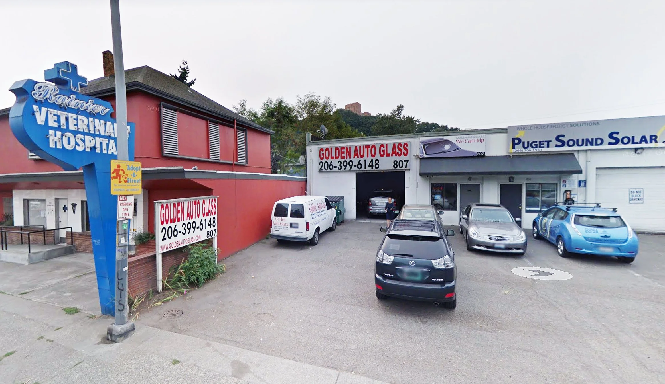 Our auto glass repair shop storefront is next Puget Sound Solar and Rainier Veterinary Hospital. We are location on 807 Rainier Ave S Seattle, WA 98006. The location is central and close to both I-5 and I-90.