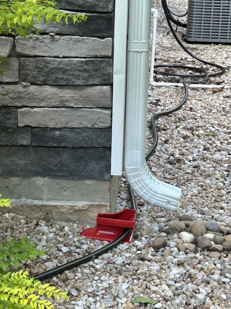 HoseGydz 2.0 on corner of house