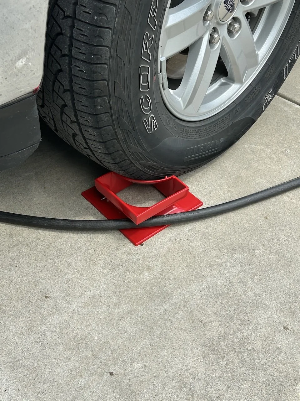 HoseGydz 2.0 on tire