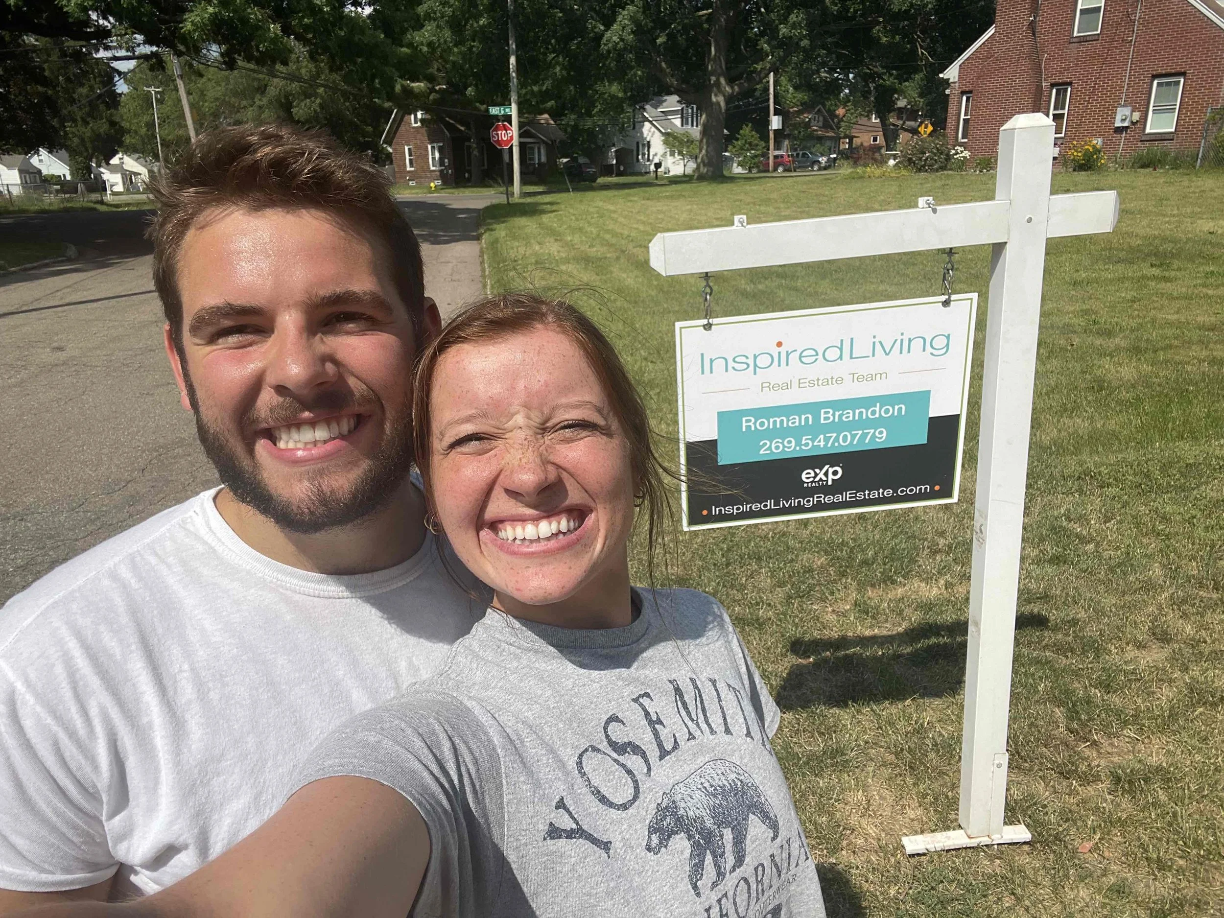 Roman First Listing &amp; Izzy’s First Day