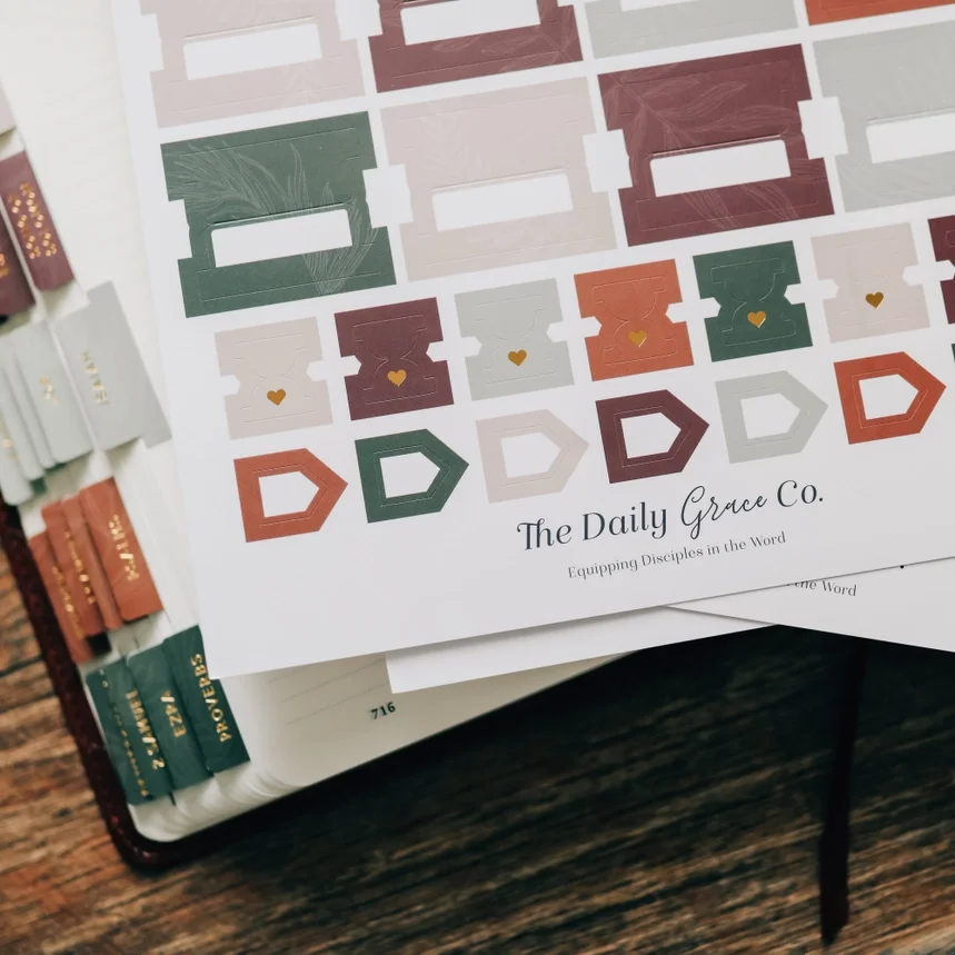 The Daily Grace Jewel Bible tabs IIII.webp