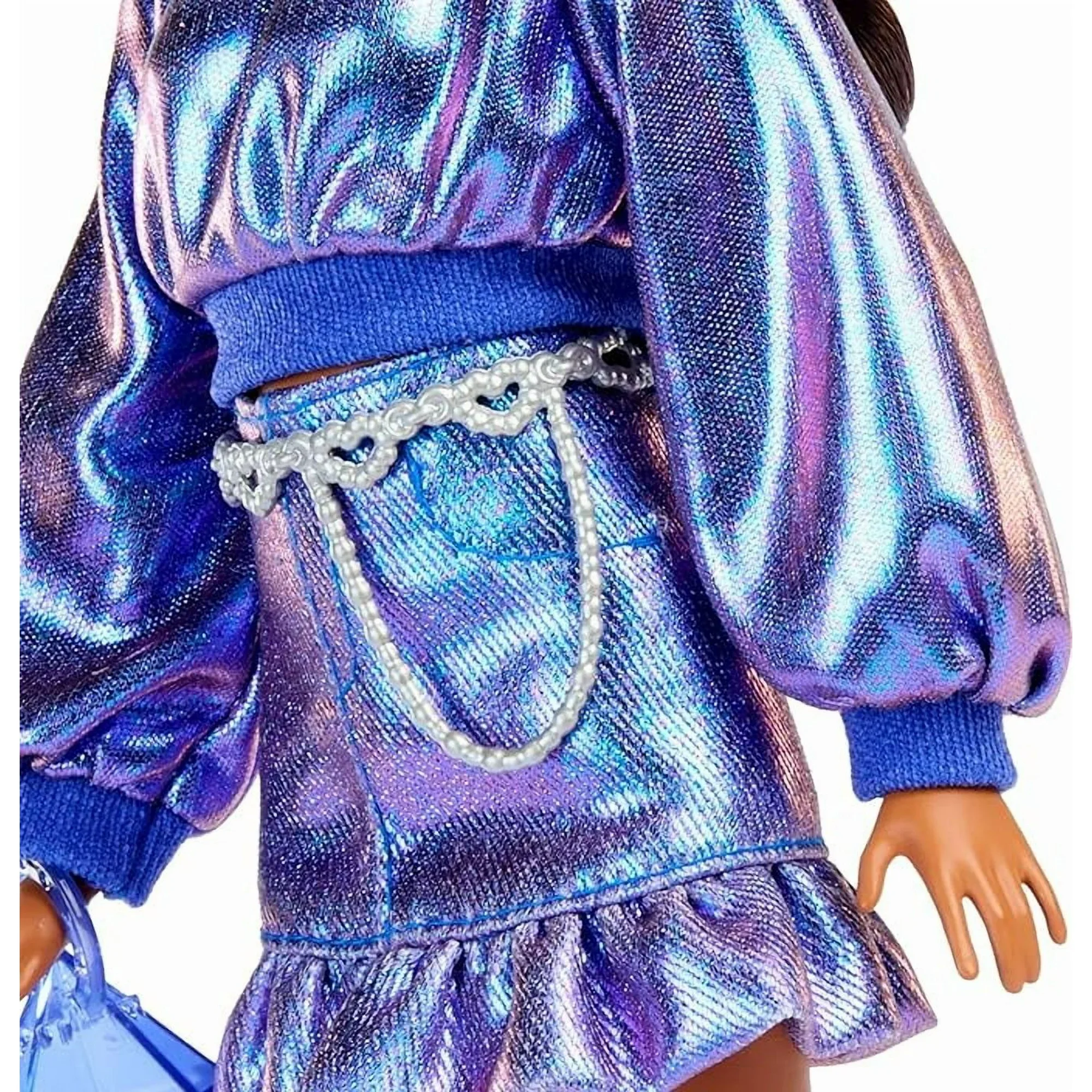 Barbie Deluxe Fashion Doll #7 I.webp