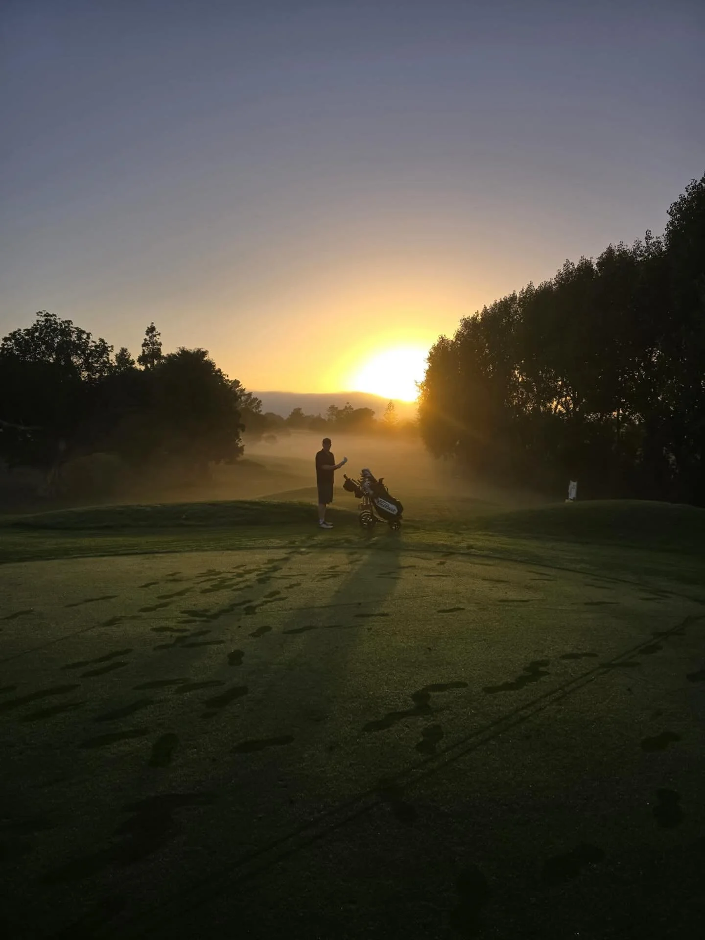 Gotta love early morning golf. 6th hole.