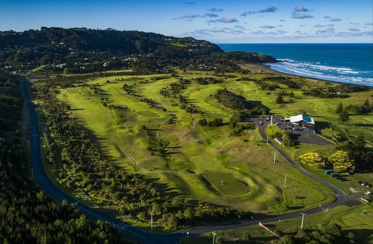 Auckland West Coast Golf Escape