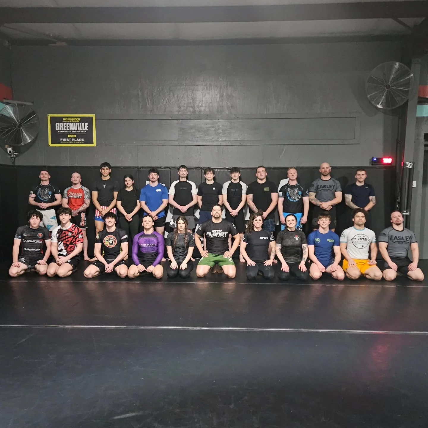 Comp week off to a great start! Let's keep up the good work all week as we head into Saturday! 

Tomorrow's Schedule: 
-6:00 AM Mixed Level Jiu-Jitsu 
-6:00 PM Takedown Fundamentals 
-7:00 PM Mixed Level Jiu-Jitsu 
.
.
.
.
#EGC #EasleyGrapplingClub #