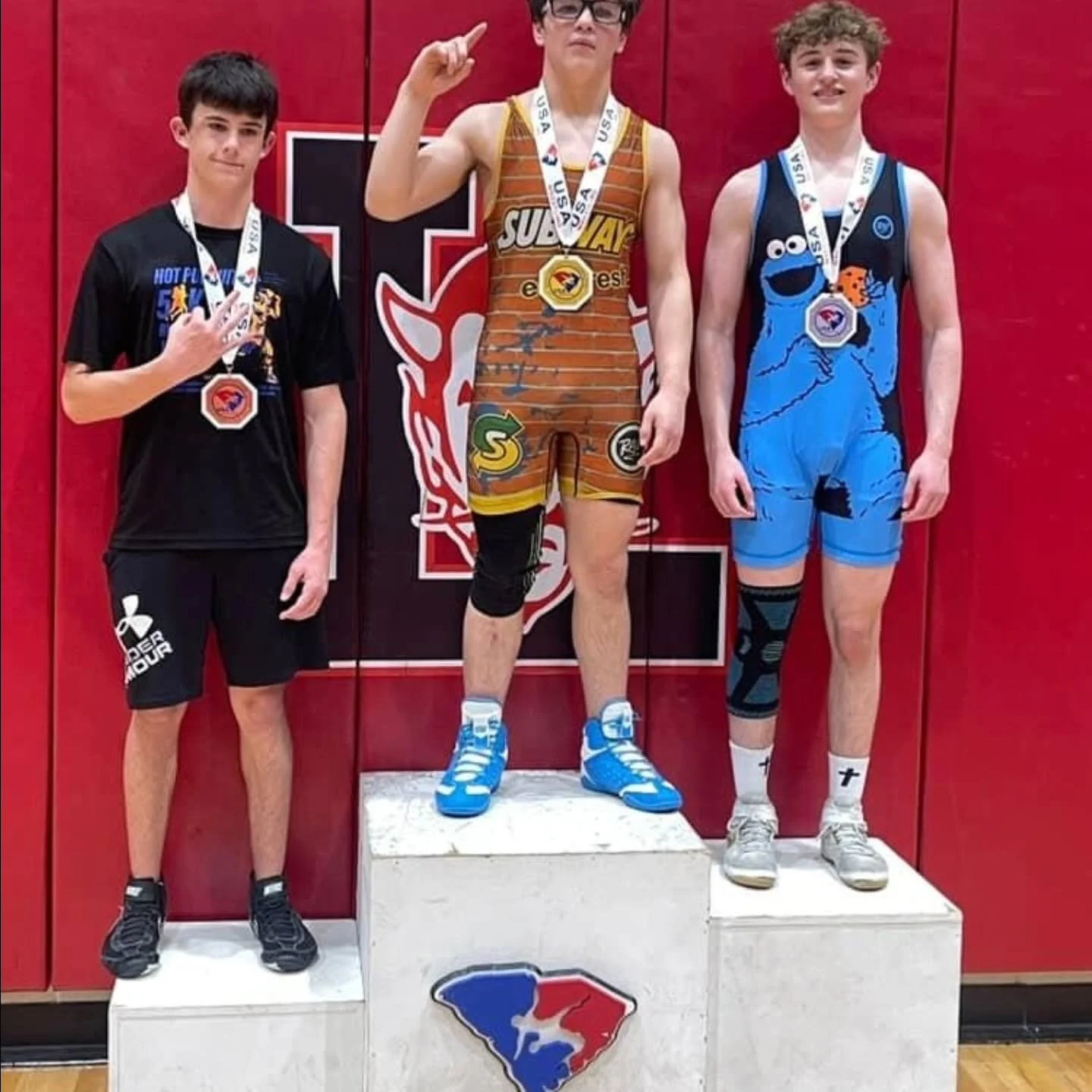 Shoutout to some our Wrestlers who are already  getting after it this off-season &amp; went out to compete today at the Folkstyle Tournament at Liberty HS! 🔥🤼🏻&zwj;♂️💪🏽

-144 lbs - 2nd Place: LJ Rebholz (Seneca)
-144 lbs - 3rd Place: Colton Hick