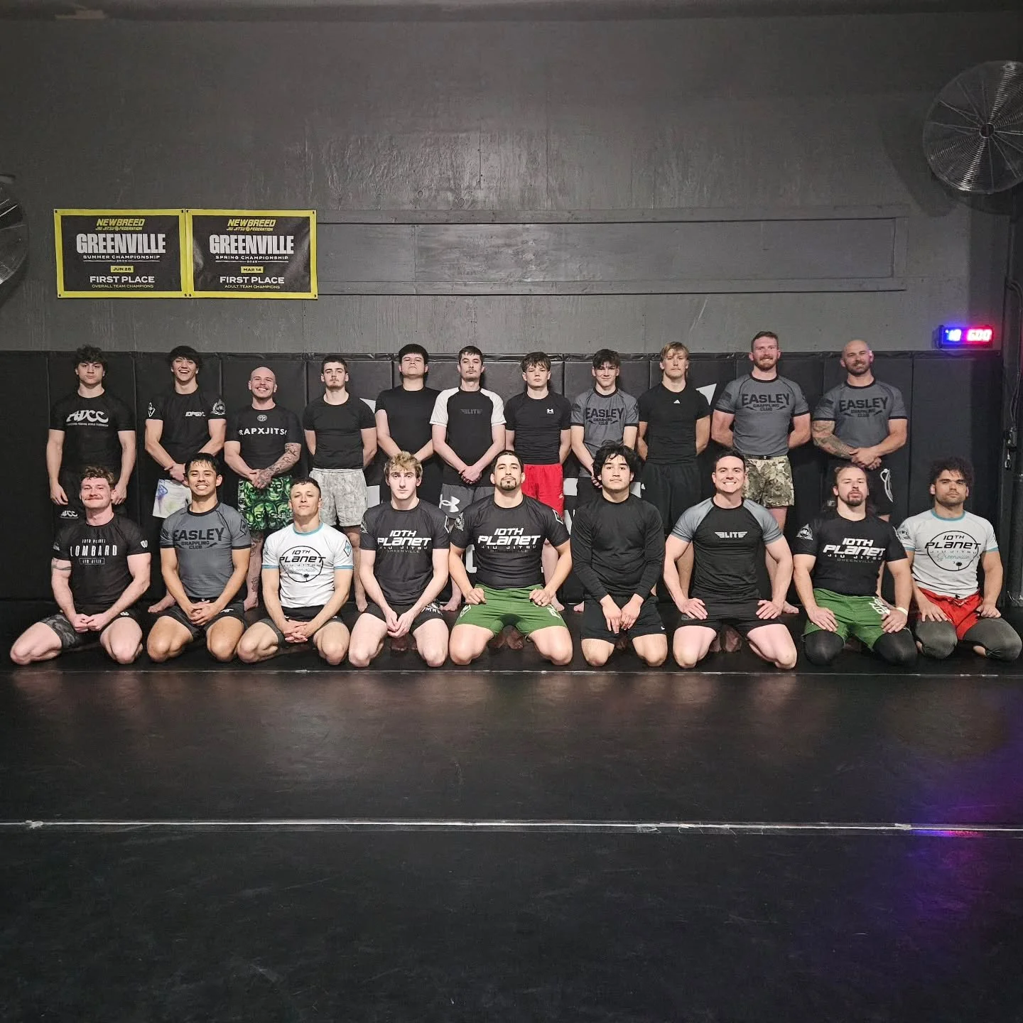 Right back to work! We have Fundamentals, Mixed Level Jiu-Jitsu &amp; Club Wrestling Practice on Mondays &amp; Wednesdays!

Join us tomorrow for:
-6:00 AM Mixed Level Jiu-Jitsu 
-6:00 PM Takedown Fundamentals 
-7:00 PM Mixed Level Jiu-Jitsu 
.
.
.
.

