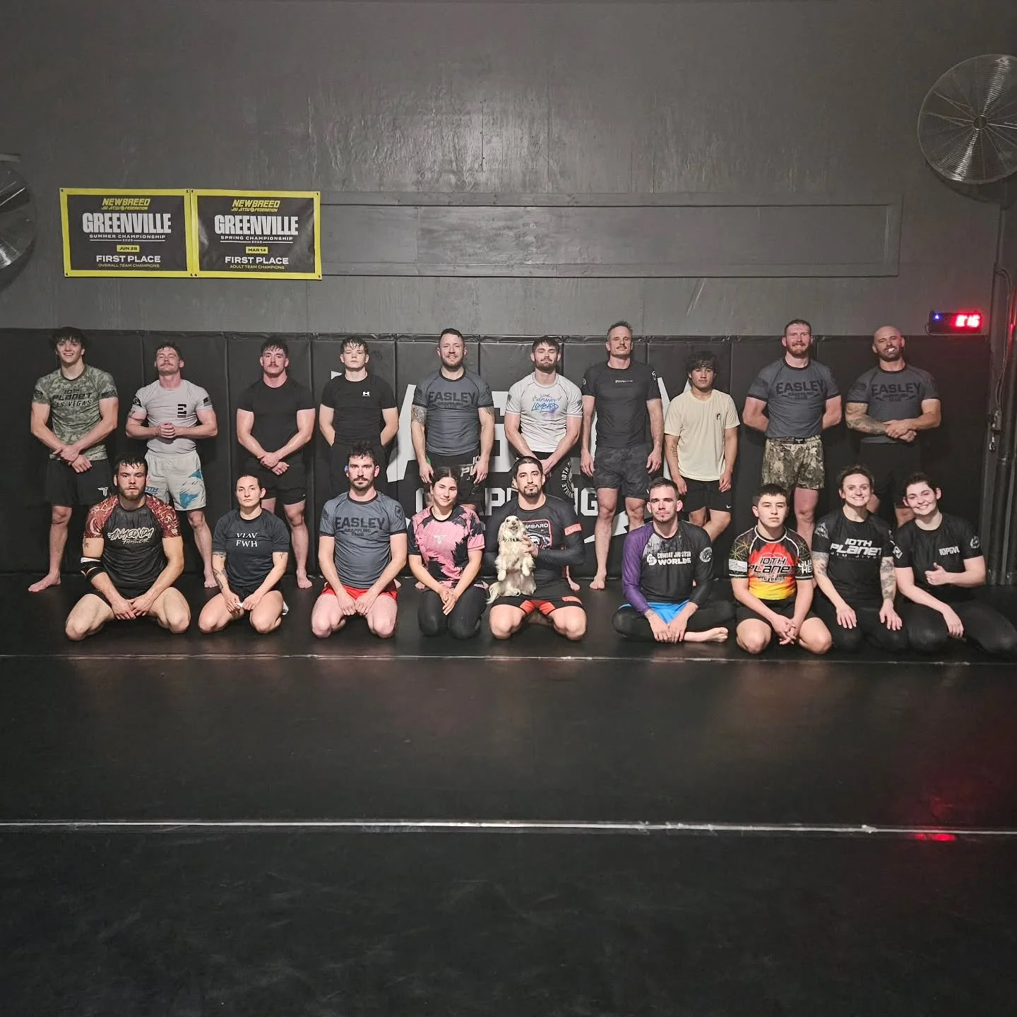 Another TRT in the books! 

We're back on Saturday for Club Wrestling at 11 AM.

Then Sunday for Open Mats at 10 AM!
.
.
.
.
#EGC #EasleyGrapplingClub  #NoGi #JiuJitsu #Wrestling