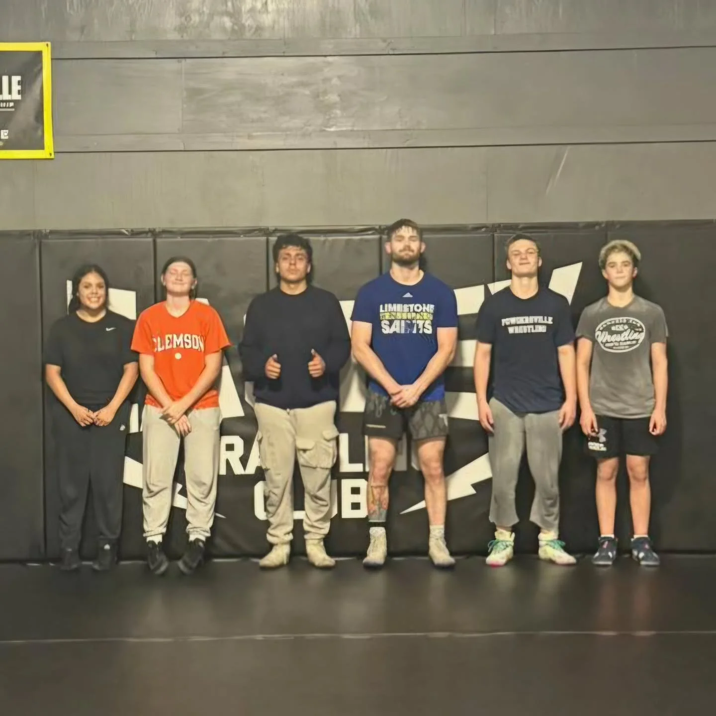 Wrapped up our Memorial Day on the mats as we dial in for another wrestling tournament this weekend! 

Join us tomorrow for:
-6:00 AM ❌️CANCELED❌️
-7:00 PM Mixed Level Jiu-Jitsu 
.
.
.
.
#EGC #EasleyGrapplingClub #NoGi #JiuJitsu #Wrestling