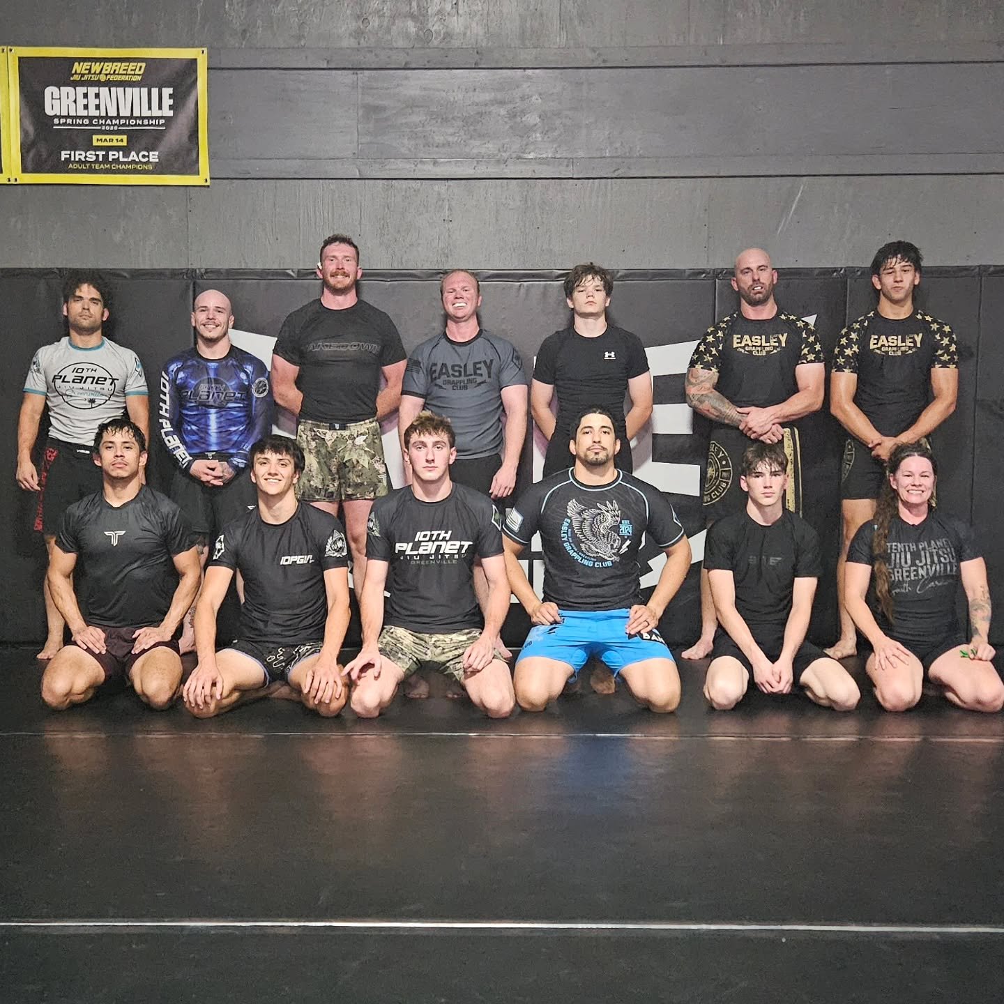 Monday triple headers to start off our week are always 🔥🔥🔥

Join us again tomorrow:
-6:00 AM Mixed Level Jiu-Jitsu 
-7:00 PM Mixed Level Jiu-Jitsu 
.
.
.
.
#EGC #EasleyGrapplingClub #NoGi #JiuJitsu #Wrestling