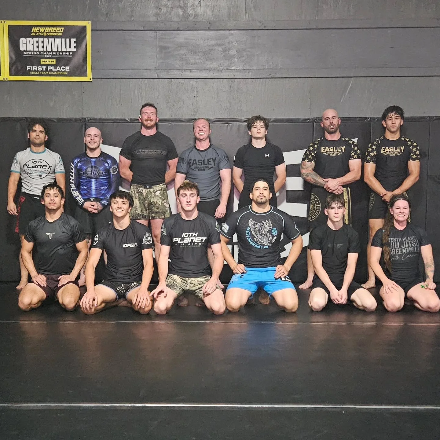 Monday triple headers to start off our week are always 🔥🔥🔥

Join us again tomorrow:
-6:00 AM Mixed Level Jiu-Jitsu 
-7:00 PM Mixed Level Jiu-Jitsu 
.
.
.
.
#EGC #EasleyGrapplingClub #NoGi #JiuJitsu #Wrestling