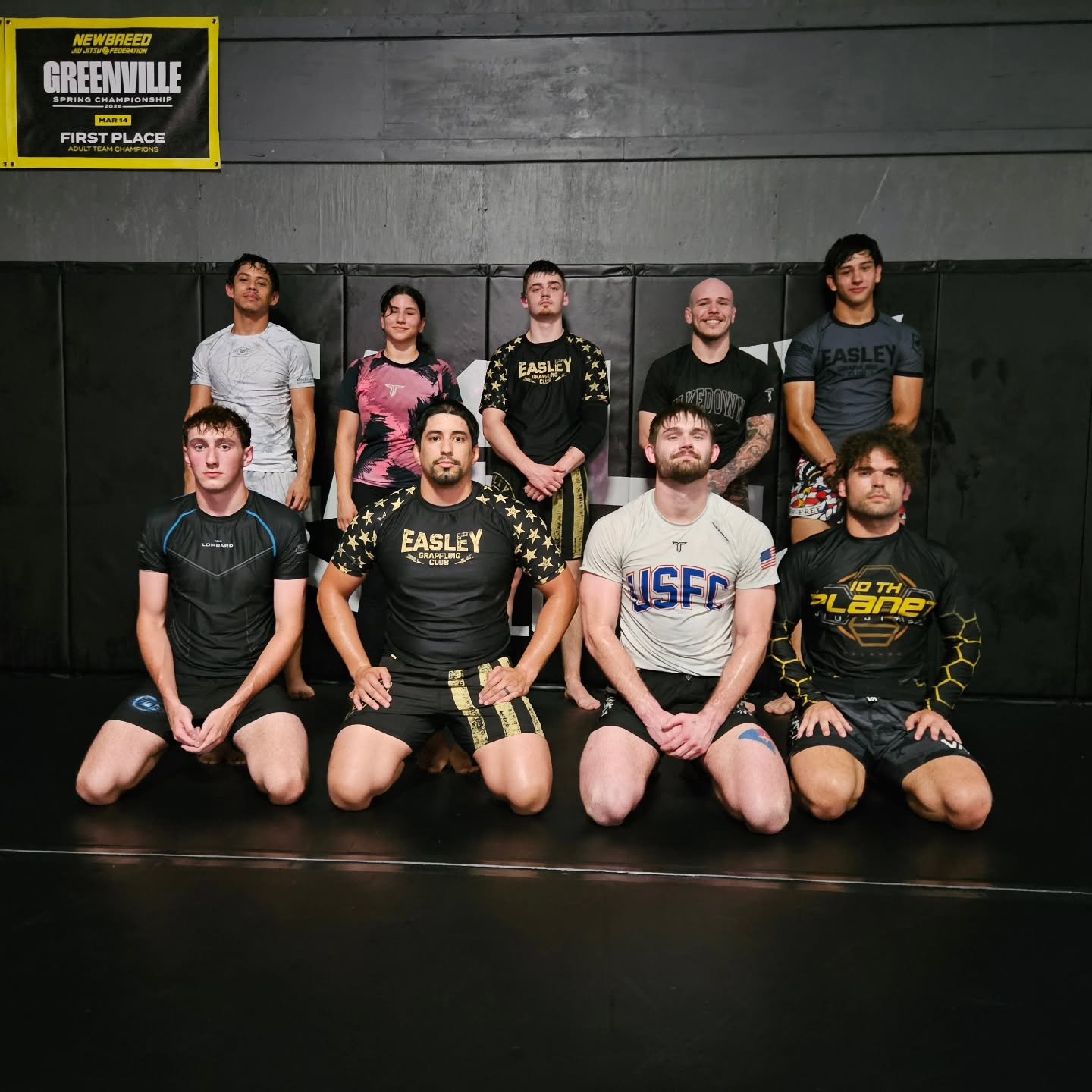 Make sure you're getting to class if you're competing soon!

Tomorrow we're back at it: 
-6:00 AM Mixed Level Jiu-Jitsu 
-7:00 PM Mixed Level Jiu-Jitsu (TRT)
.
.
.
.
#EGC #EasleyGrapplingClub #NoGi #JiuJitsu #Wrestling