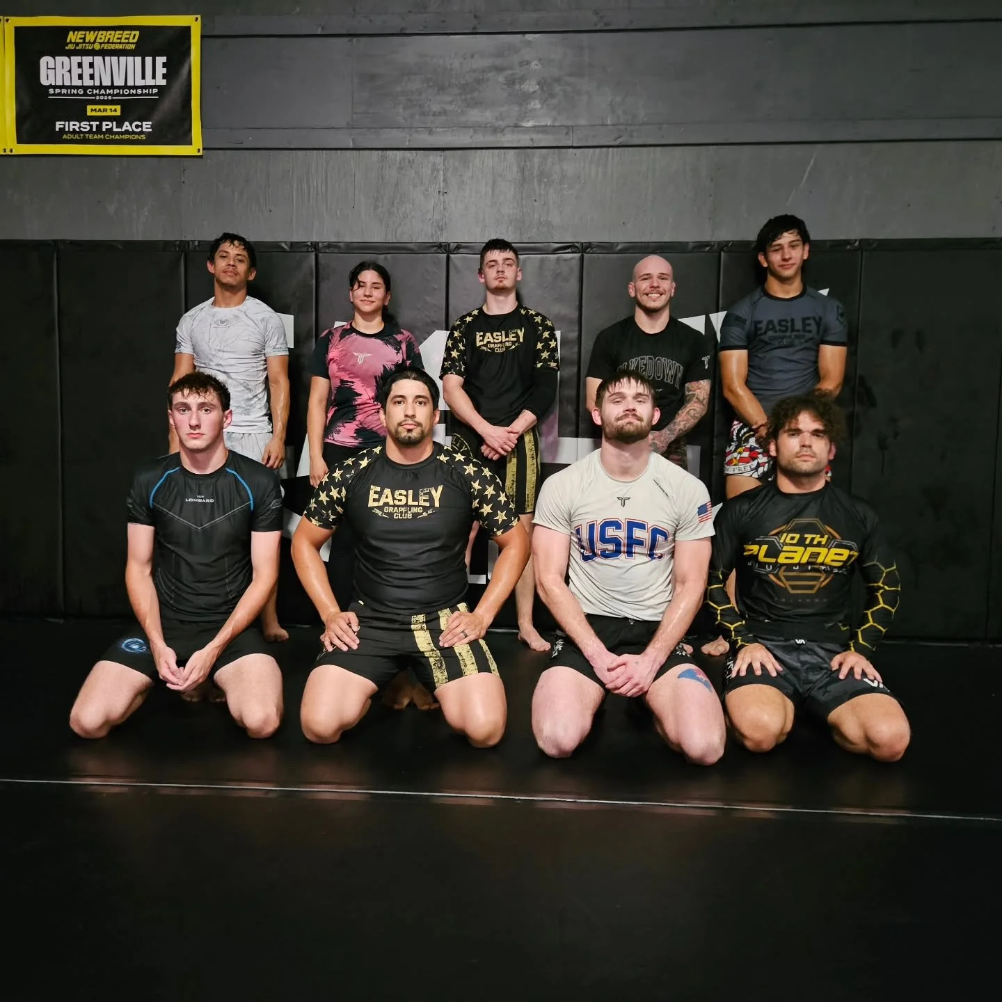 Make sure you're getting to class if you're competing soon!

Tomorrow we're back at it: 
-6:00 AM Mixed Level Jiu-Jitsu 
-7:00 PM Mixed Level Jiu-Jitsu (TRT)
.
.
.
.
#EGC #EasleyGrapplingClub #NoGi #JiuJitsu #Wrestling